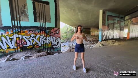Bang Real Teens - Selena Love