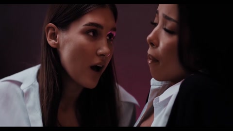 Ellie Luna and Lia LinThe Mask